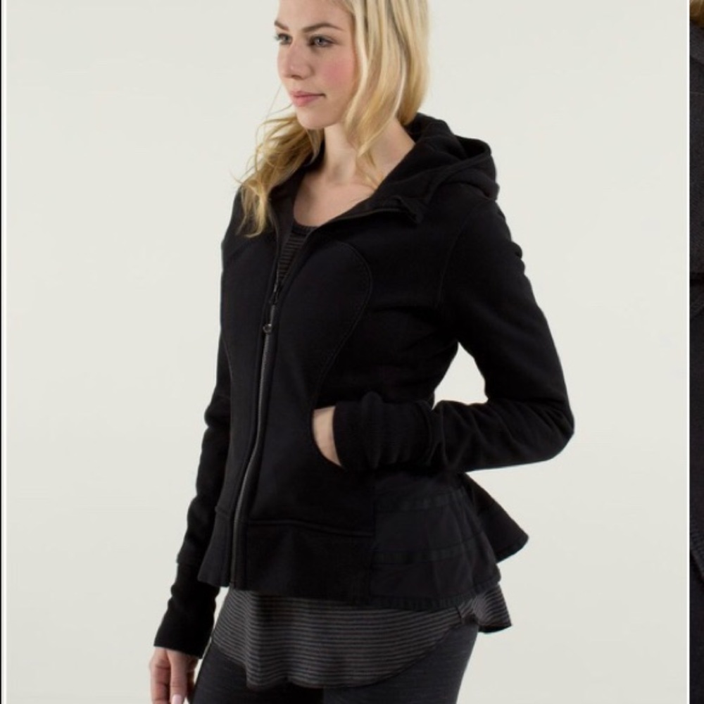 Lululemon Limiter edition scuba hoodie